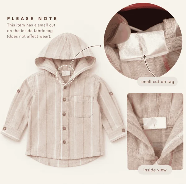 Pepco Baby striped hooded shirt, close-up of the small worn patch by the inside neck label